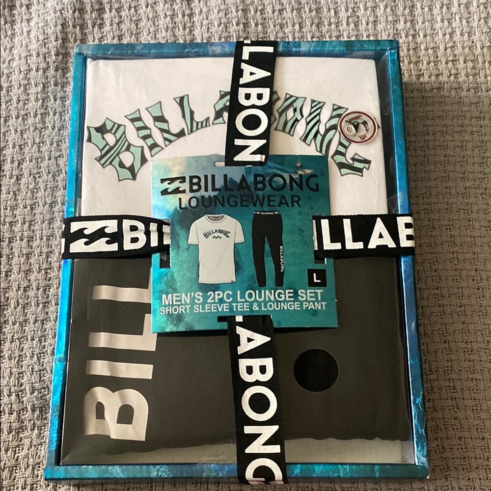 Billabong Men's Black and White Lounge Set